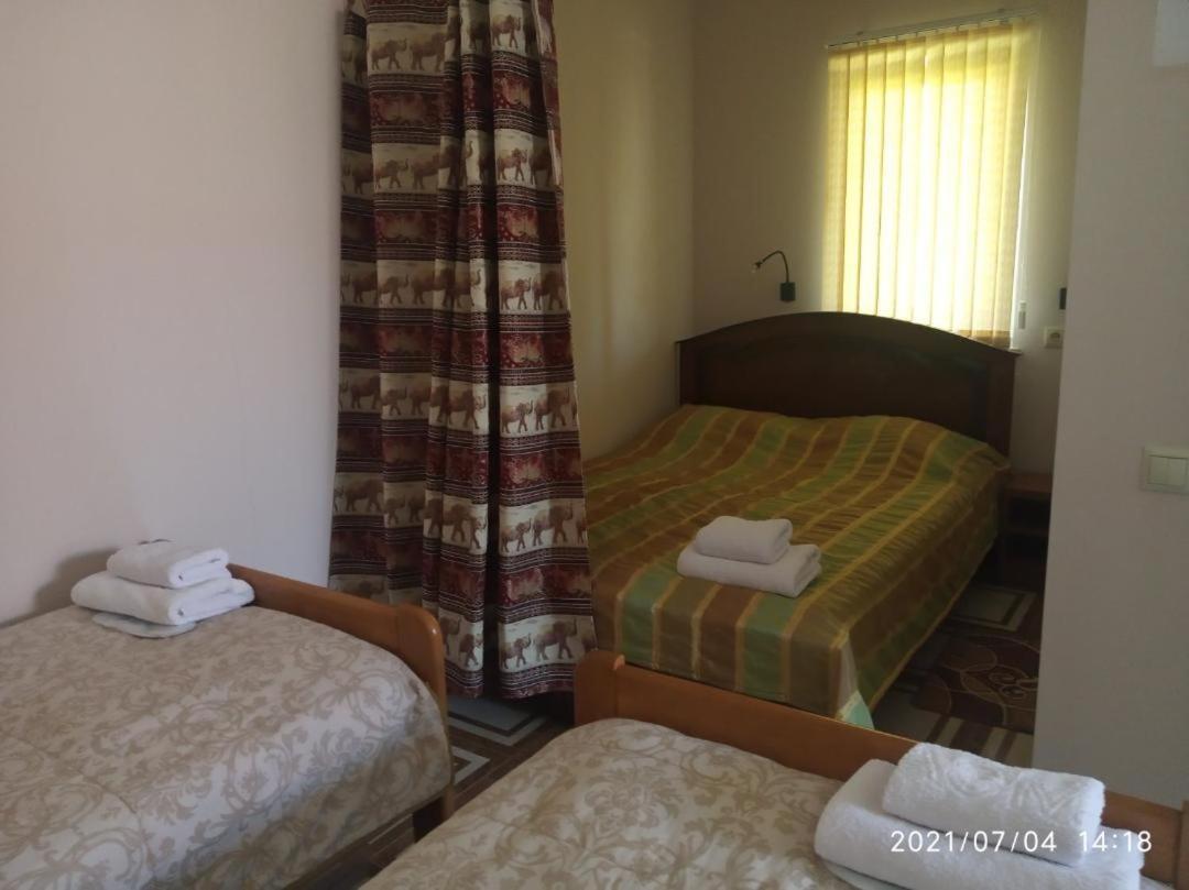 Guest House Hasmik Yeghegnadzor 外观 照片
