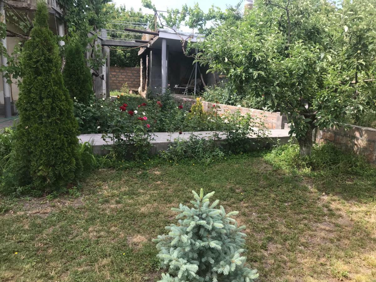 Guest House Hasmik Yeghegnadzor 外观 照片